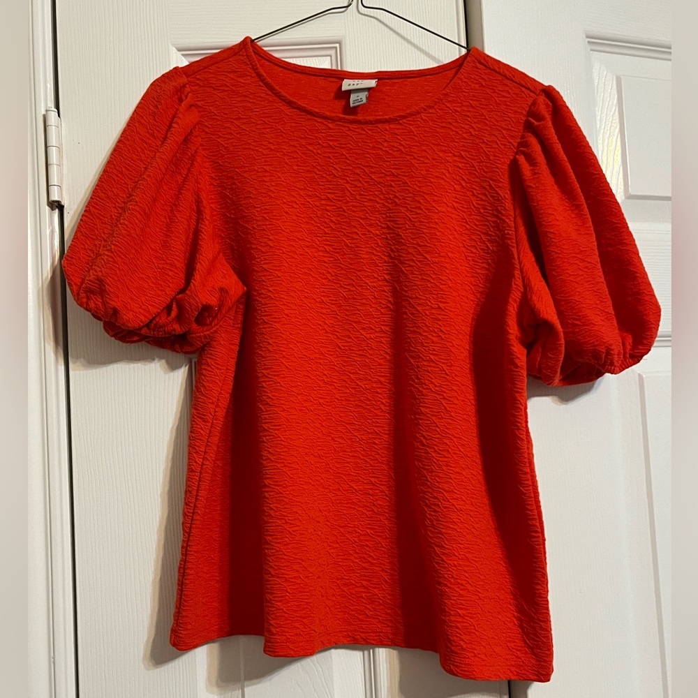 Red, Puffed Sleeve Quality Textured Blouse